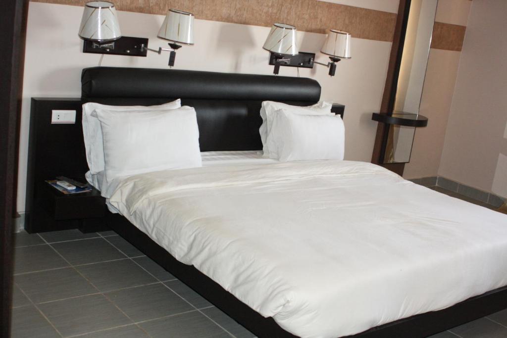 Hotel Magic Land Dakar Ngoại thất bức ảnh